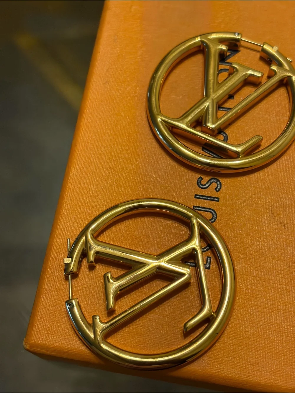 Louis Vuitton Gold LV Circle Logo Hoop Earring